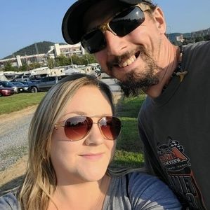 Meet your Posher, Hope